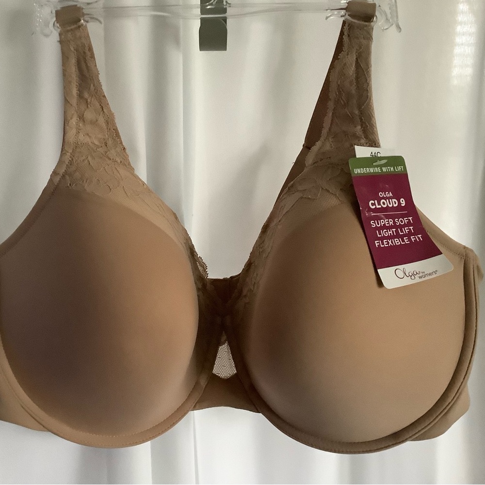 Olga Women's Cloud 9 Light Lift Bra - Beige